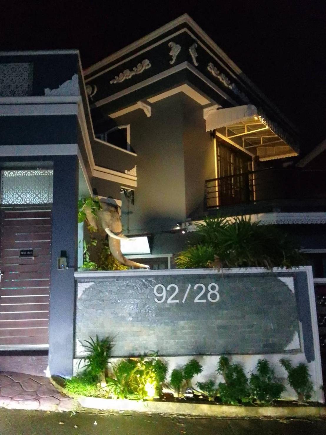 บ้านพัก น้ำตกกะทู้ Exterior photo